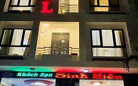 Khách sạn Sinh Hiền